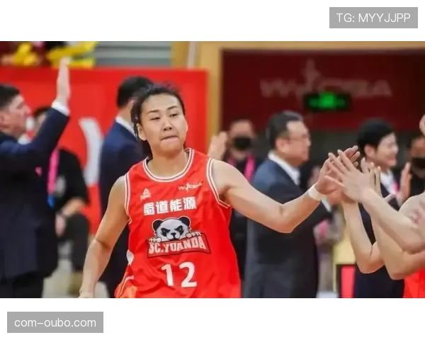 高颂空砍20分 四川女篮新老交替期遭遇三连败困境 高颂空砍20分 四川女篮新老交替期遭遇三连败困境