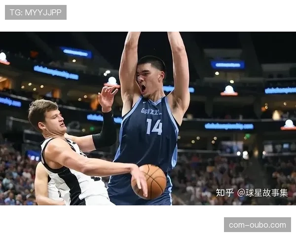 扎克埃迪7前场篮板显威力 灰熊新秀中锋展现内线潜力